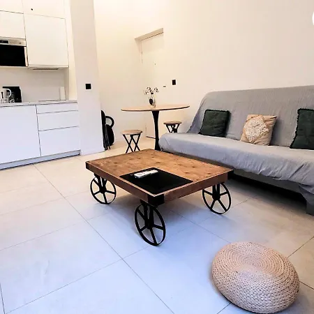 Centre-ville Proche Gare Ницца