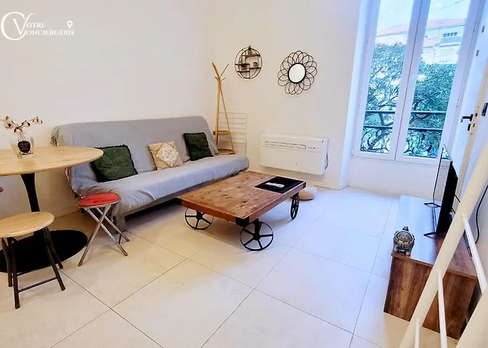 Centre-ville Proche Gare Διαμέρισμα Νίκαια