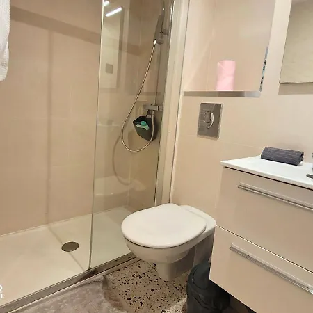 Centre-ville Proche Gare Apartment *